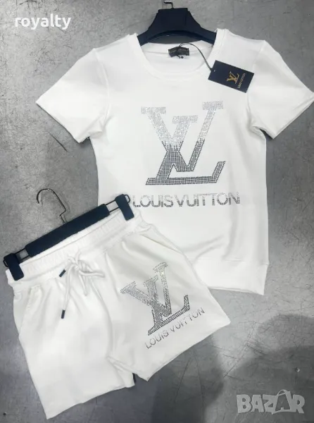Louis Vuitton дамски комплекти Два цвята , снимка 1