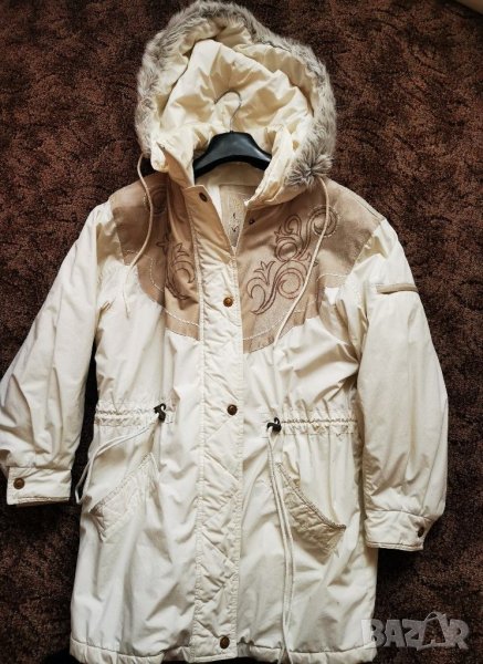 Яке в бял цвят, снимка 1