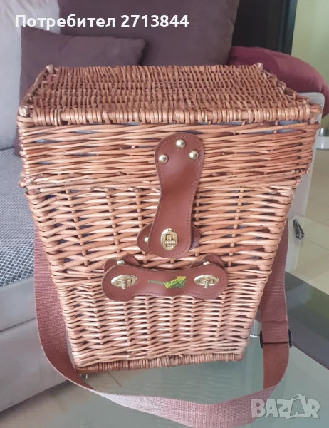Плетена винтидж кошница за пикник, снимка 1