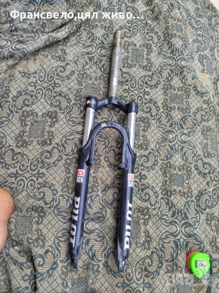 26 цола въздушна напълно работеща заключваща вилка за велосипед колело rock shox pilot , снимка 1