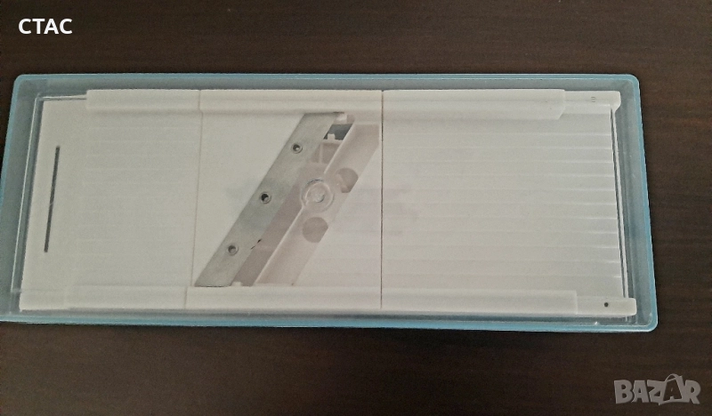 Ретро ,ръчно, мулти ренде от80-те ходими и предмети от70-те год, снимка 1