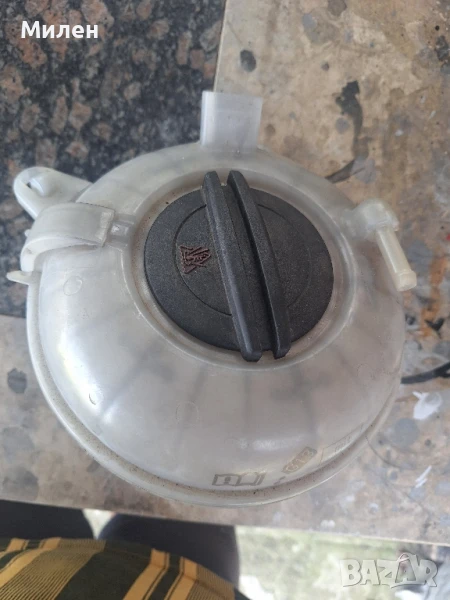 Volkswagen Golf MK7 2012-2020 Година Казанче За Антифриза Фолксваген Голф 7 Дизел , снимка 1