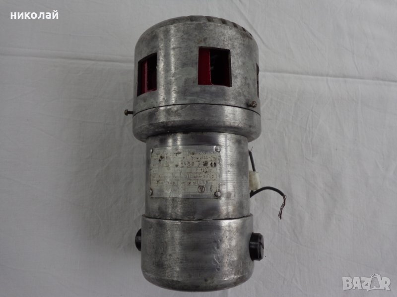Ретро авто сирена 12V  / 105 dB Работеща Made in Poland ZME  MOTOROCH Typu MSS-3  1978 год., снимка 1