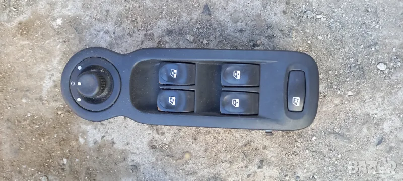 Бутони ел. стъкла и ел. огледала Renault Modus , снимка 1