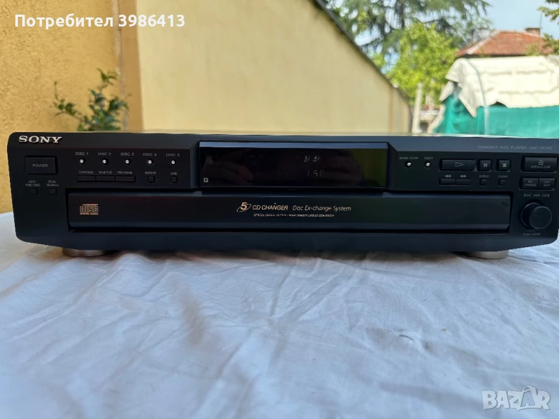 CD чейнджър с 5 диска Sony CDP-CE345, снимка 1
