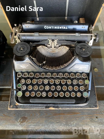 Стара пишеща машина, снимка 5 - Антикварни и старинни предмети - 41104264