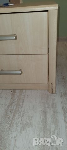 нощно шкафче 2 броя х39лв/бр, снимка 2 - Столове - 36947821