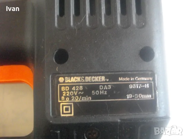 НОВ ОРИГИНАЛЕН НЕМСКИ BLACK DECKER ГОЛЯМ ЕЛЕКТРИЧЕСКИ ТАКЕР КОМБИНИРАН СКОБИ ПИРОНИ 19-30мм , снимка 12 - Други инструменти - 49509769