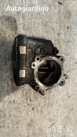 Дроселова Клапа за Mercedes Sprinter - A6420900270 /0281002894, снимка 2 - Части - 53025911