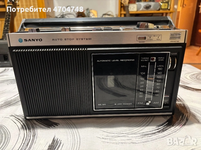 Радио касетофон Sanyo 
