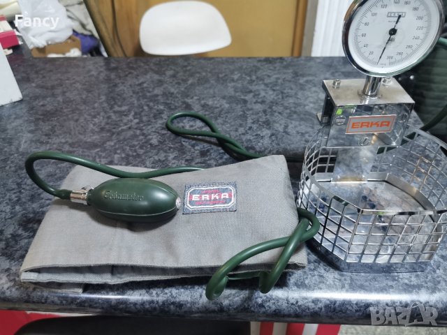 западно германски апарат за кръвно налягане ERKA , снимка 5 - Други машини и части - 42787963