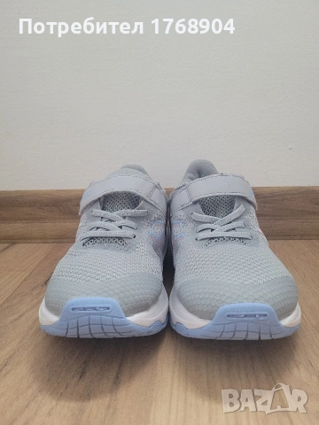 Детски маратонки Asics-32 номер, снимка 3 - Детски маратонки - 54355788