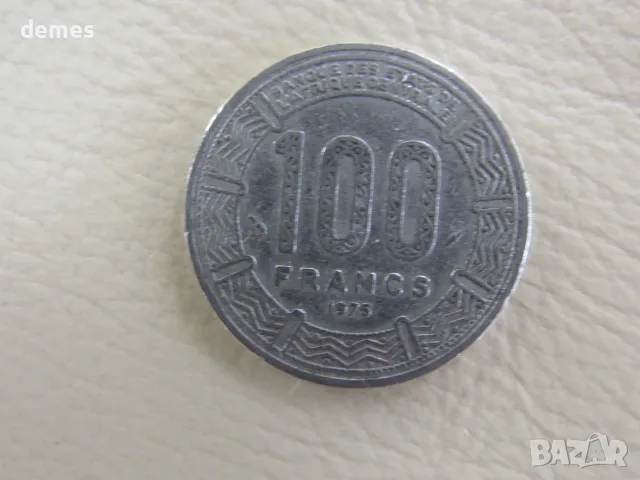 Камерун - 100 франка, 1975 г. (рядка)-427 D, снимка 2 - Нумизматика и бонистика - 55892689