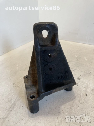 Конзола/стойка за Suzuki Grand Vitara 1.9 Ddis 95Kw (2008) 5KK