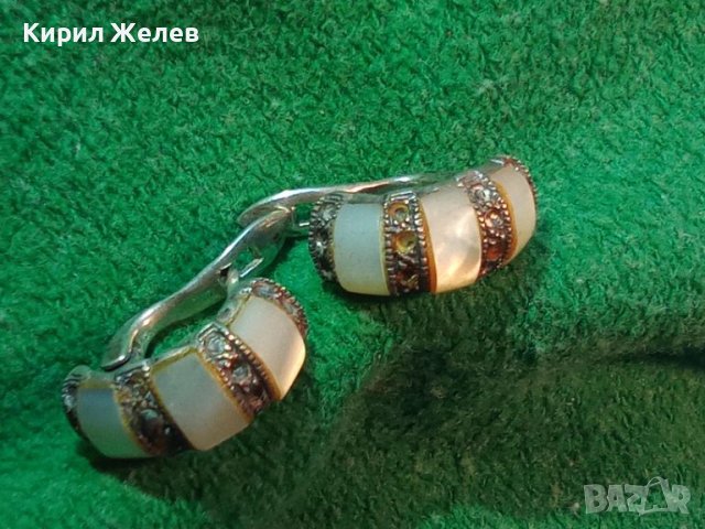 ПРЕКРАСНИ СТАРИ АНГЛИЙСКИ СРЕБЪРНИ ОБЕЦИ СРЕБРО 925 с ШЛИФОВАН МЛЕЧНОБЯЛ АХАТ РЕТРО ИЗРАБОТКА  44248, снимка 17 - Антикварни и старинни предмети - 45498180