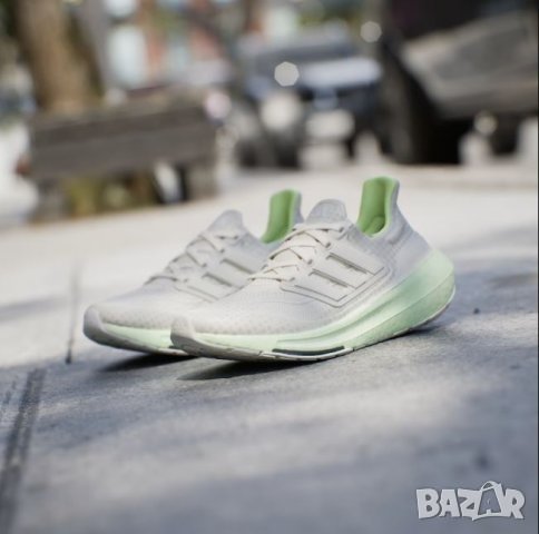 Дамски Обувки за бягане Adidas PERFORMANCE Ultra Boost Light, снимка 6 - Маратонки - 42102898