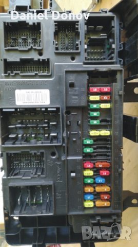 електронен блок със бушоните за Форд МУстанг,Мондео,Фокус DG9T-14B476-B/C/D/E  