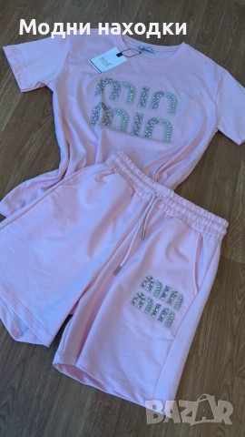 Дамски екипи МИУ МИУ, снимка 2 - Спортни екипи - 52354939