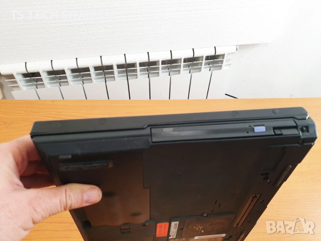 ⭐Продавам уникален ретро лаптоп IBM T20 Pentium 700MHz с Windows XP и РАБОТЕЩ Сериен Порт CОМ1, снимка 10 - Антикварни и старинни предмети - 54356967