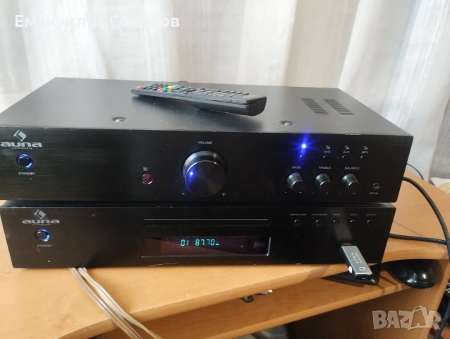 комбинация AUNA усилвател, тунер cd player и флашка в едно.