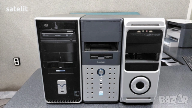 Продавам компютърни кутии и два монитора в много добро състояние   , снимка 4 - Монитори - 53193170