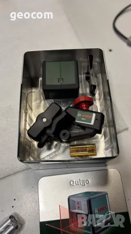 BOSCH Quigo лазeрен нивелир (Нов, кръстосан червен лазeр,10М), снимка 2 - Измервателни инструменти - 47573494