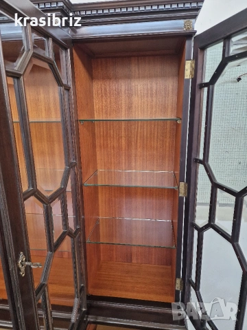 Масивна Витрина-внос от Германия!, снимка 8 - Секции и витрини - 54119668