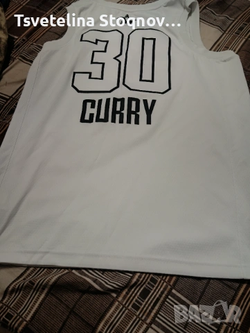 Продавам оригинален потник на Джърси на Golden State Warriors производител от nike/Jordan Brand, снимка 2 - Други - 54322617