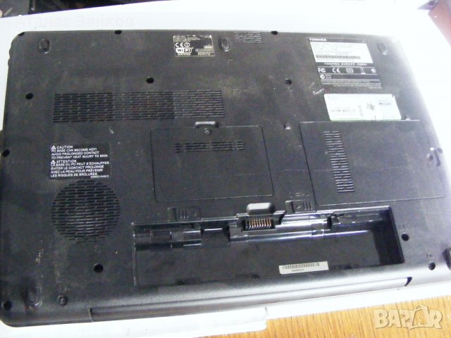 Лаптоп за части Toshiba Satellite L500D номер 2, снимка 6 - Лаптопи за дома - 27735926