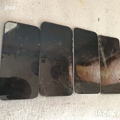 За части Заключени, снимка 2 - Apple iPhone - 56152977