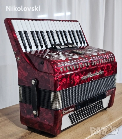 Акордеон Weltmeister Caprice , снимка 3 - Акордеони - 54325365
