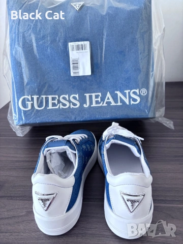 Дамска чанта GUESS, снимка 3 - Чанти - 53994122