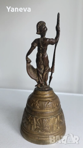 Бронзова, масивна камбана с Атина Палада ,богинята на мъдростта, стратегическата война и занаятите. , снимка 5 - Статуетки - 54057398