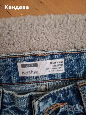 Дамски дънки Bershka, снимка 3 - Дънки - 56152864