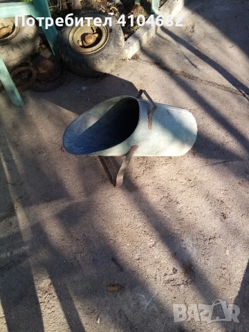 ретро метална кофа за въглища 