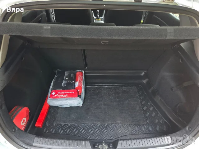 Kia Ceed Facelift 1.6 CRDI 110 к.с. 2014 година, снимка 14 - Автомобили и джипове - 56034704