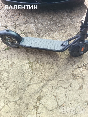 Електрическа Тротинетка добро състояние, снимка 3 - Велосипеди - 51624232