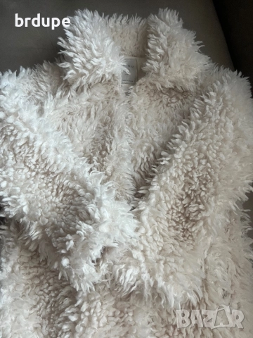 Пухкаво палто, снимка 3 - Палта, манта - 52751722