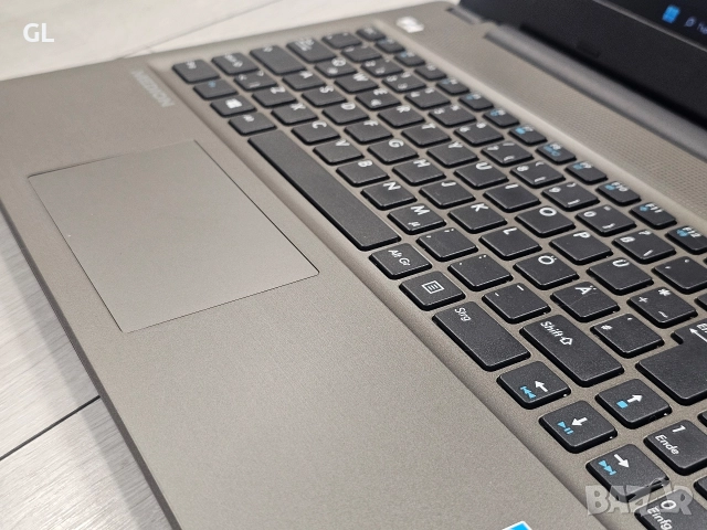 Medion akoya E6416 , снимка 6 - Лаптопи за дома - 52814545