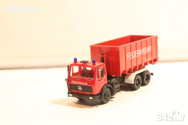 HERPA??? H0 1/87 МERCEDES КАМИОН ПОЖАРНА МОДЕЛ КОЛИЧКА, снимка 2 - Колекции - 54216066
