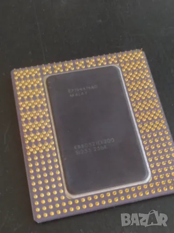 Intel Pentium Pro 200 MHz Socket 8 процесор за стар ретро компютър , снимка 2 - Други ценни предмети - 48435105