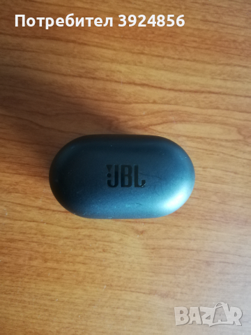 JBL TUNE 115TWS зарядна кутия