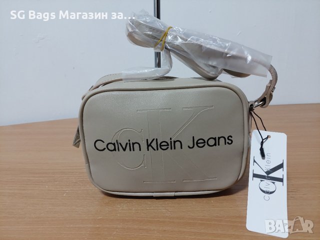 Calvin klein дамска чанта през рамо хит модел код 245, снимка 5 - Чанти - 42905806