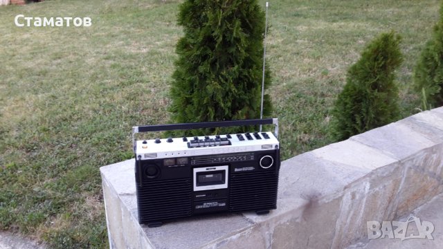 Радиокасетофон Radiotone 8911, снимка 6 - Радиокасетофони, транзистори - 37921320