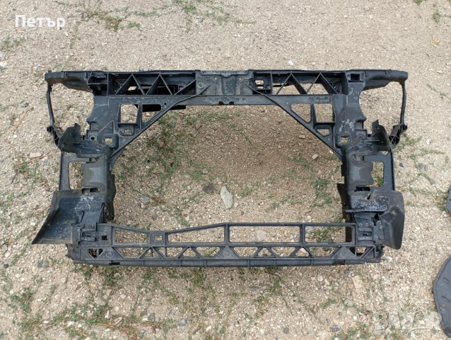 Преден панел очиларка Сеат Ибиза 2012-2017г 6P0805588