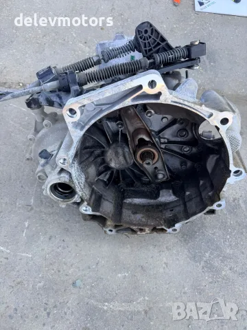 0d0301103 скоростна кутия ръчна 5ст. от Seat Ibiza (KJ1) 1.0 TSI