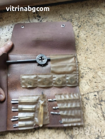 комплект за резби Плашки, Метчици завод  „Болшевик“ – Габрово