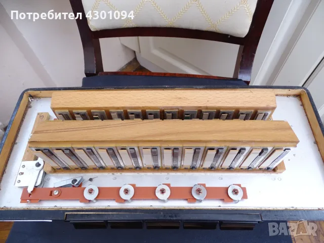 Корпус (баси) с тарги за Акордеон Weltmeister Stella 96 баса, снимка 13 - Акордеони - 56200682
