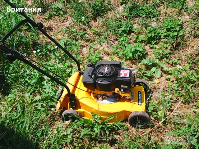 Бензинова косачка за трева с кошница., снимка 6 - Градинска техника - 51081511