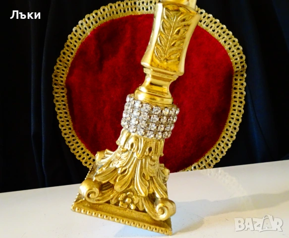 Позлатен бронзов свещник,барок,кристали. , снимка 5 - Антикварни и старинни предмети - 53990040